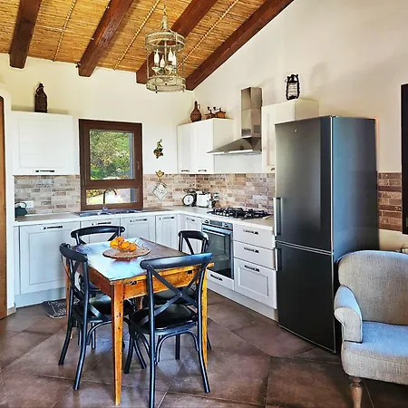 Con Incantevole Vista Mare A Holiday home